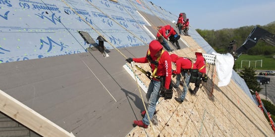 Atlas_Roof_installation